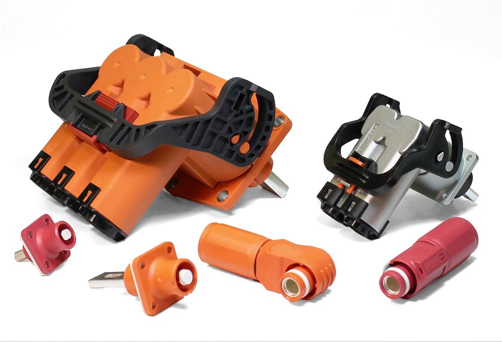 RS Components présente les connecteurs haute puissance d'Amphenol pour véhicules hybrides et électriques.
